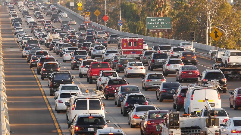 Navigating Glendale’s Traffic Hotspots: Safety Tips and Legal Advice