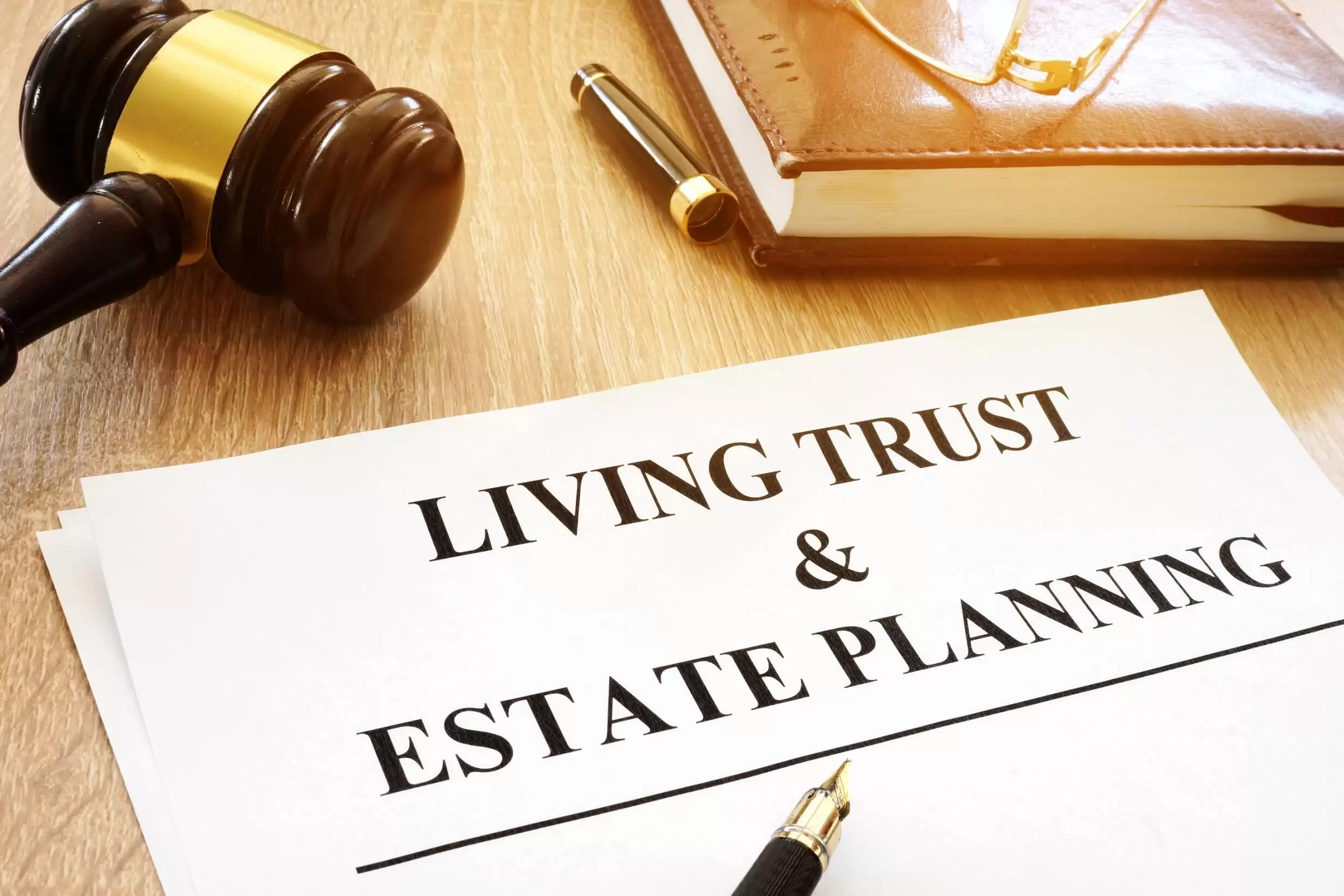 Planning Your Estate in Oregon: Understanding Wills and Living Trusts